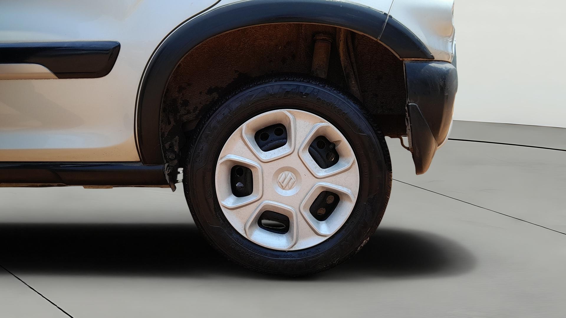 View 2020 Maruti Suzuki 1000 Base Variant Image 11 Used 2020 Maruti Suzuki 1000 Base Variant Image 11