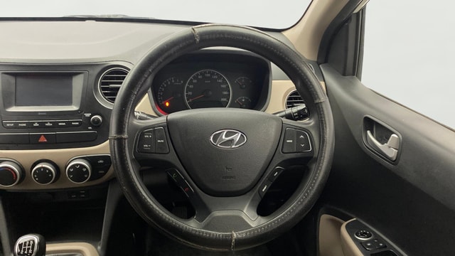 View Hyundai Grand i10 Image 20 Used Hyundai Grand i10 Image 20