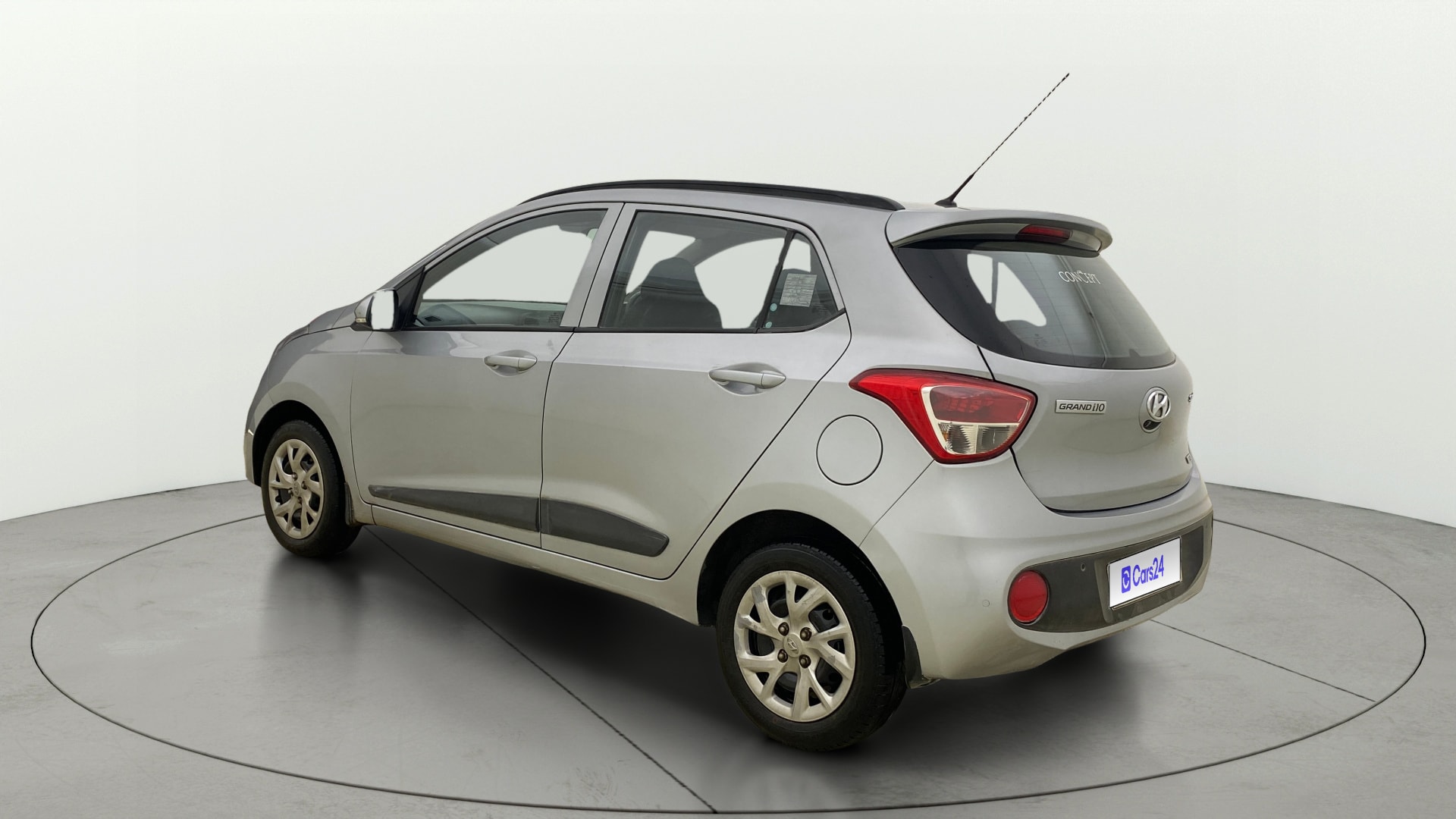 View 2019 Hyundai Grand i10 Sportz 1.2 Kappa Image 2 Used 2019 Hyundai Grand i10 Sportz 1.2 Kappa Image 2