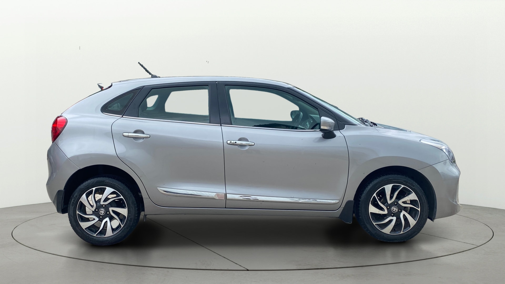 View 2019 Toyota Glanza V CVT Image 8 Used 2019 Toyota Glanza V CVT Image 8