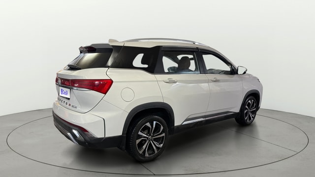 View MG Hector Plus Image 45 Used MG Hector Plus Image 45