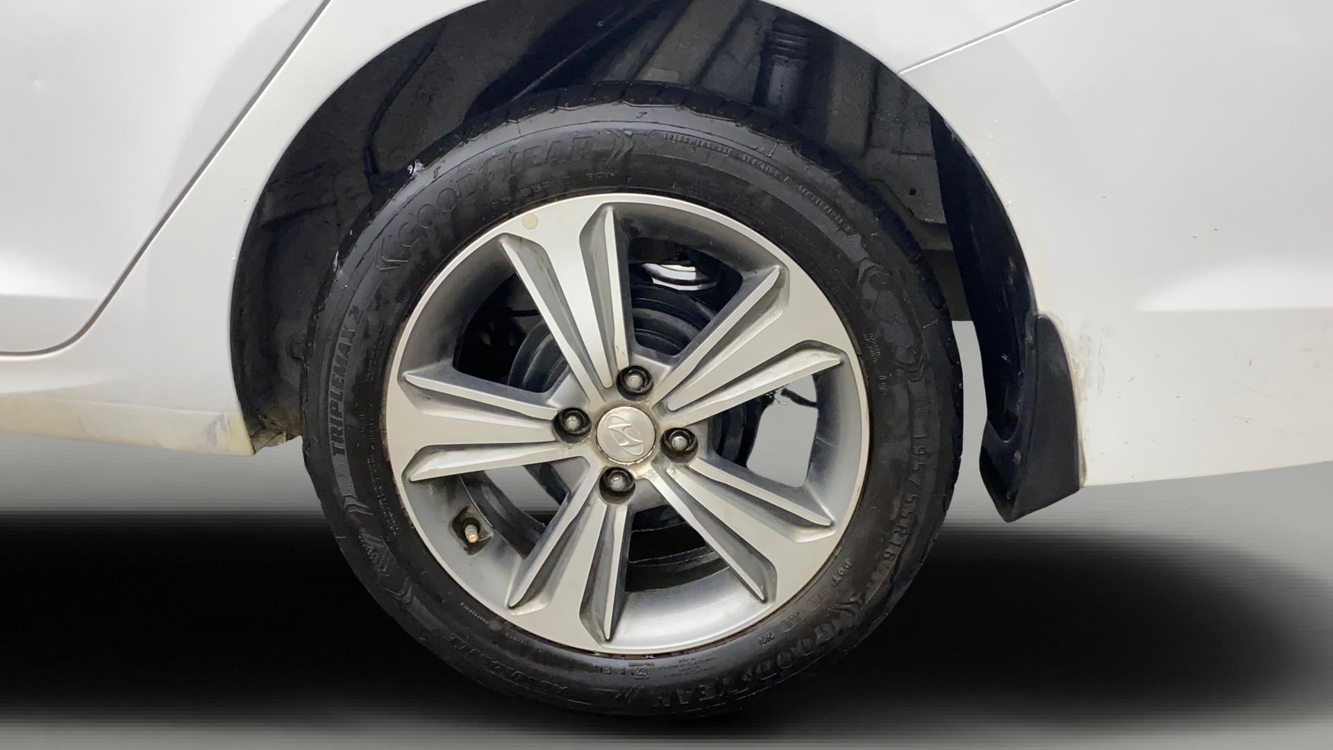 Used 2019 Hyundai Verna Used 2019 Hyundai Verna