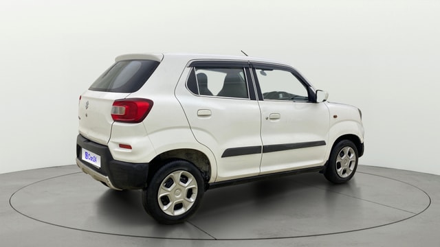 View Maruti Suzuki 1000 Image 41 Used Maruti Suzuki 1000 Image 41