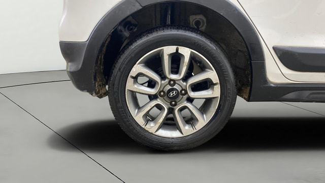 View Hyundai i20 Active Image 24 Used Hyundai i20 Active Image 24