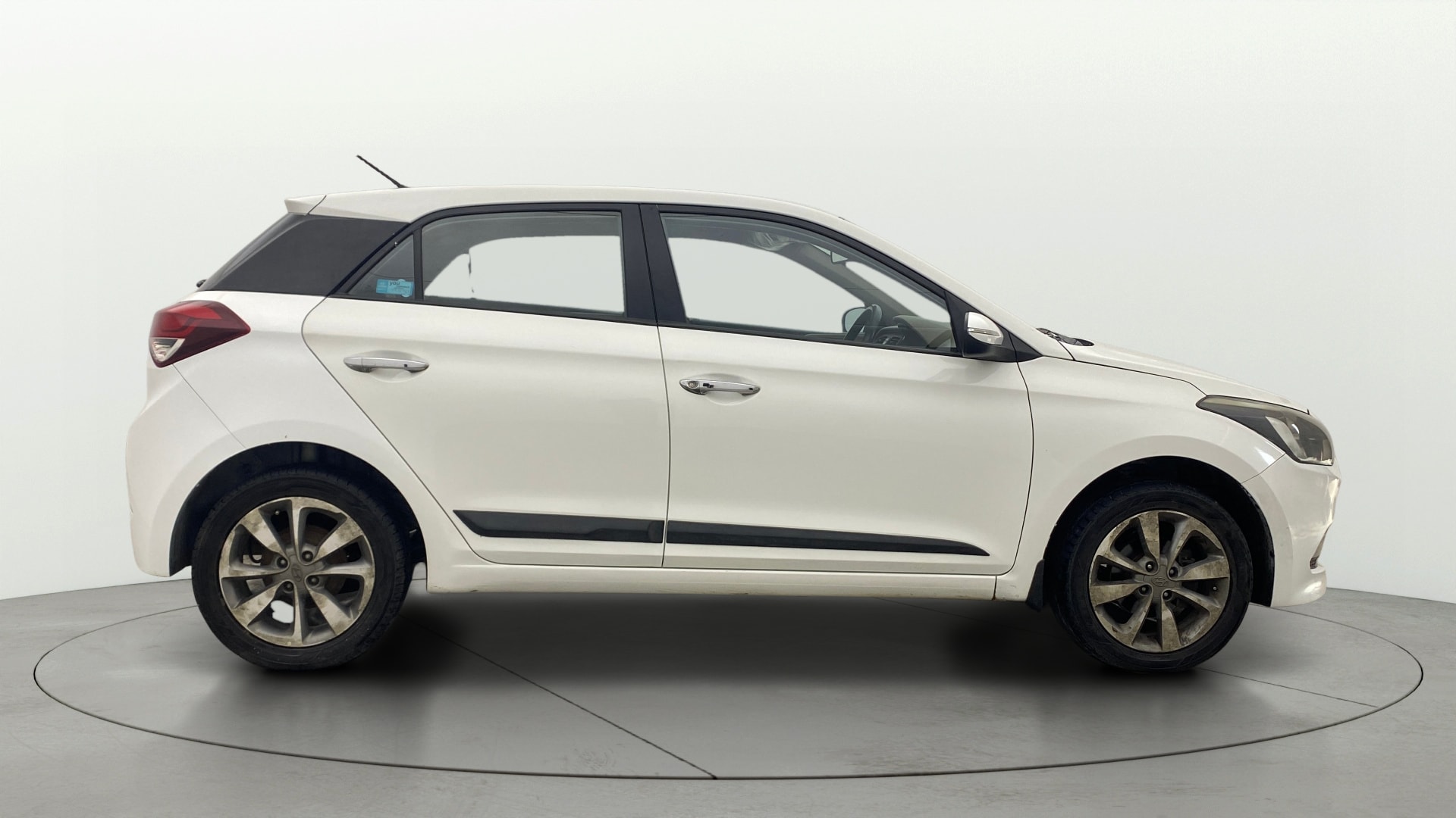 View 2015 Hyundai Elite i20 1.4 Asta Diesel Image 8 Used 2015 Hyundai Elite i20 1.4 Asta Diesel Image 8