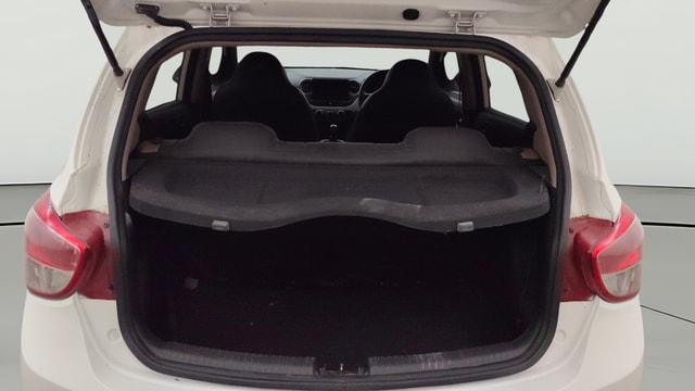 View Hyundai Grand i10 Image 36 Used Hyundai Grand i10 Image 36