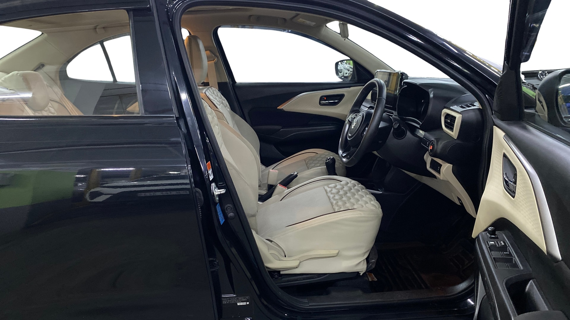 View 2026 Maruti Suzuki 1000 Base Variant Image 18 Used 2026 Maruti Suzuki 1000 Base Variant Image 18