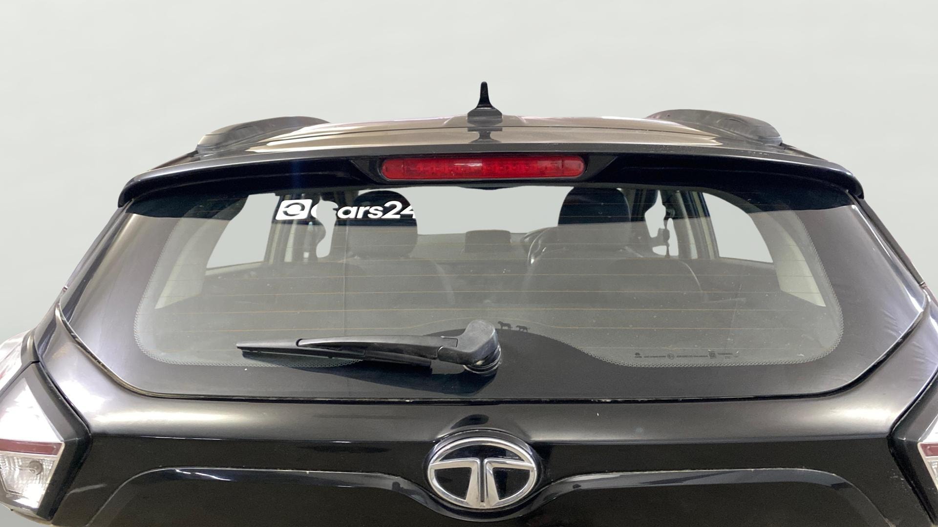 View 2022 Tata Nexon Revotron XE Image 4 Used 2022 Tata Nexon Revotron XE Image 4