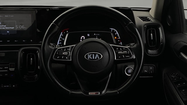 View Kia Sonet Image 13 Used Kia Sonet Image 13