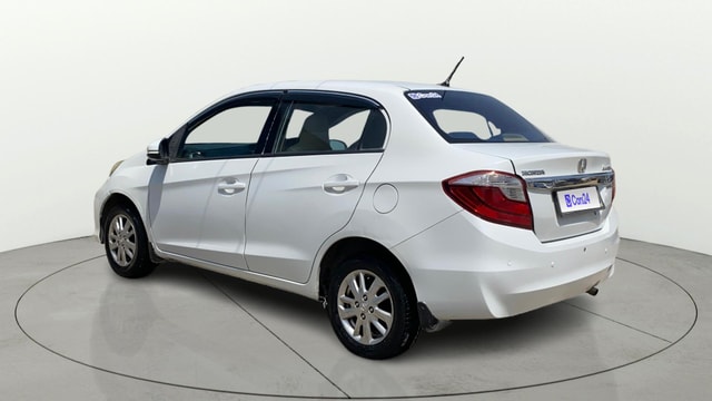 View Honda Amaze Image 2 Used Honda Amaze Image 2