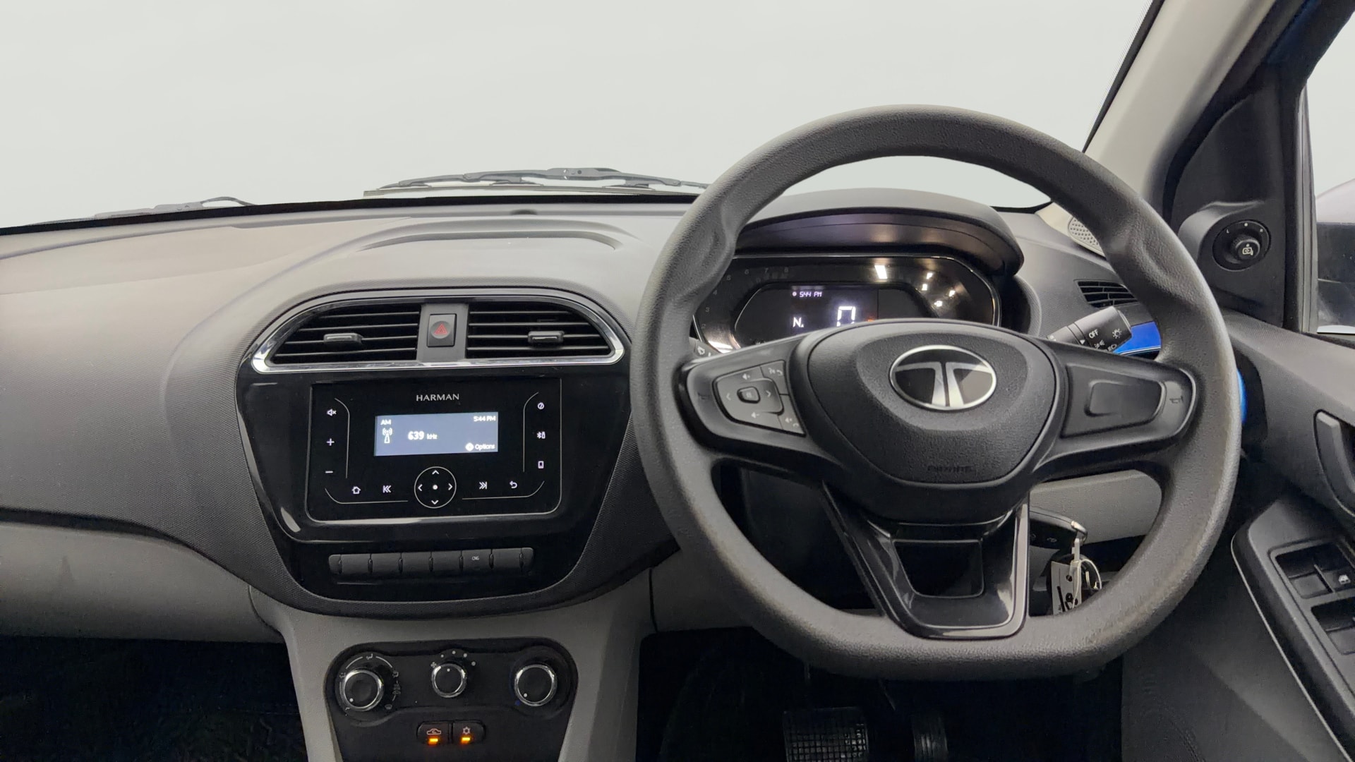 Used 2024 Tata Tiago Used 2024 Tata Tiago