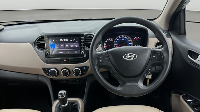 View Hyundai Grand i10 Image 20 Used Hyundai Grand i10 Image 20