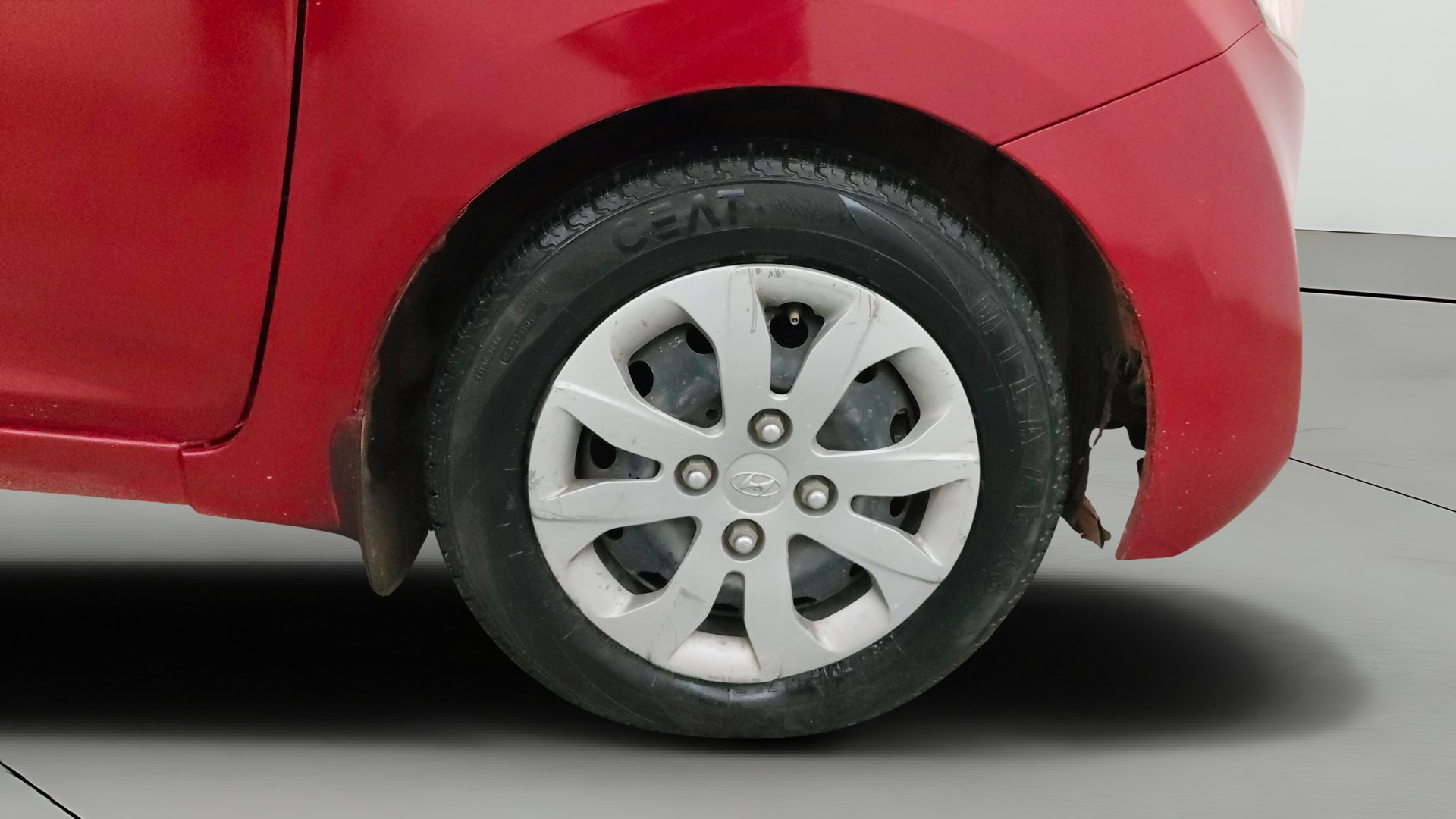 View 2015 Hyundai EON Sportz Image 39 Used 2015 Hyundai EON Sportz Image 39