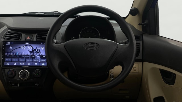 View Hyundai EON Image 20 Used Hyundai EON Image 20