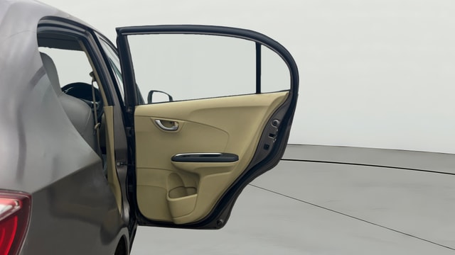 View Honda Amaze Image 7 Used Honda Amaze Image 7
