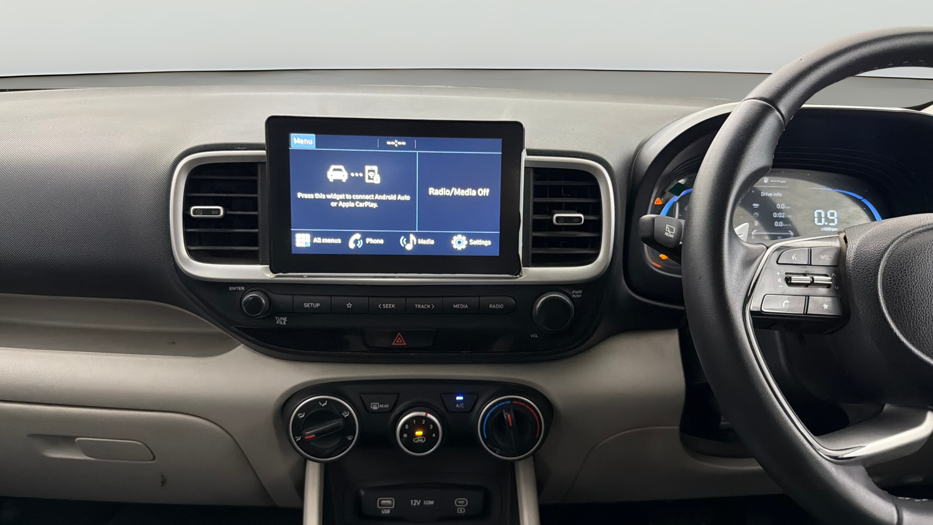 View 2024 Hyundai Venue S (O) 1.0 Turbo Petrol DCT Image 18 Used 2024 Hyundai Venue S (O) 1.0 Turbo Petrol DCT Image 18