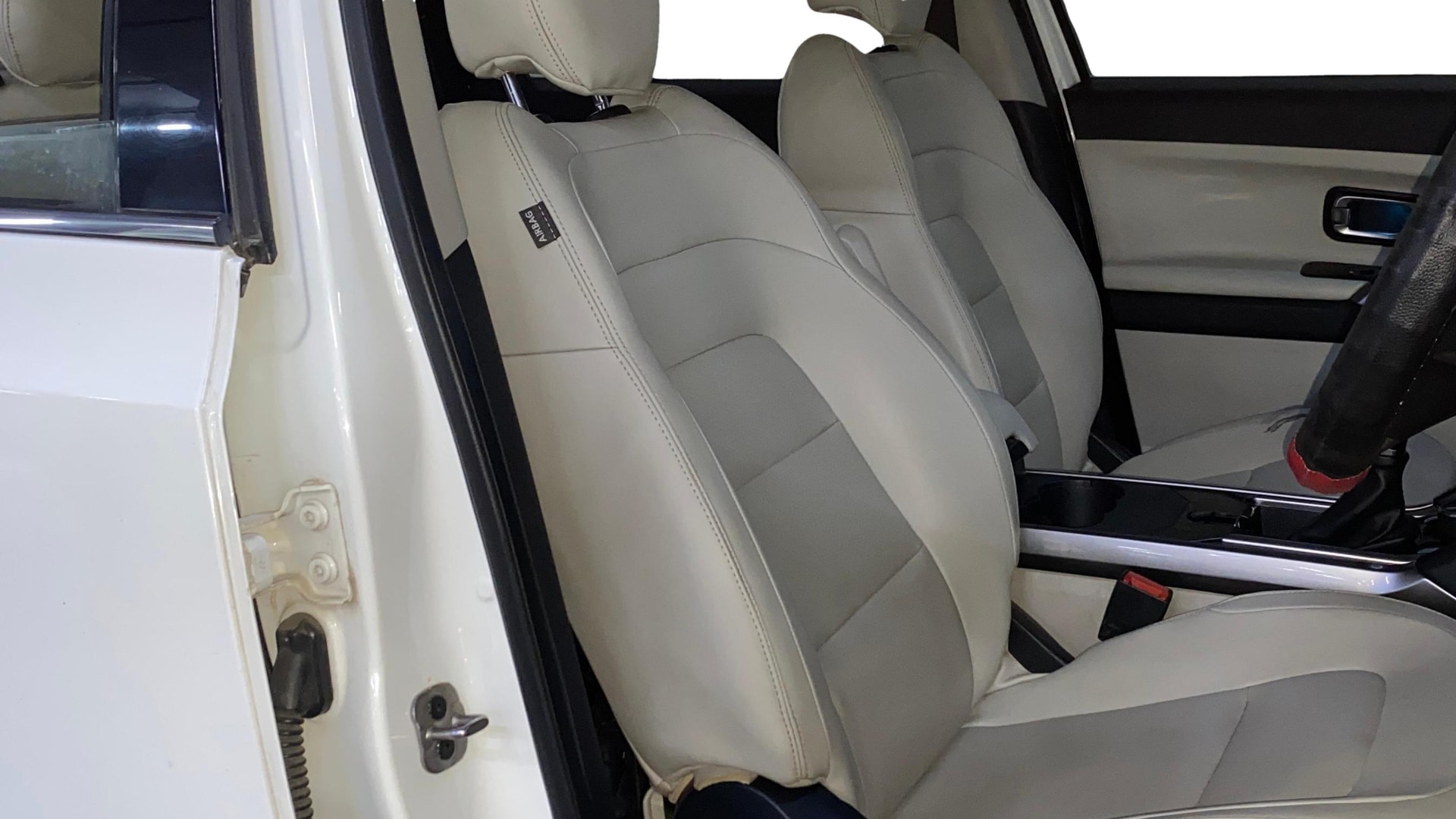 View 2021 Tata Safari XZA Plus 6S Image 19 Used 2021 Tata Safari XZA Plus 6S Image 19