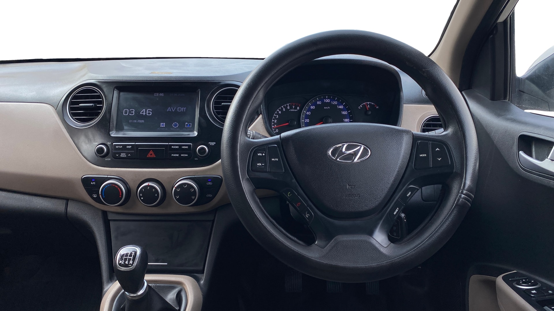 View 2018 Hyundai Xcent SX Petrol Image 20 Used 2018 Hyundai Xcent SX Petrol Image 20