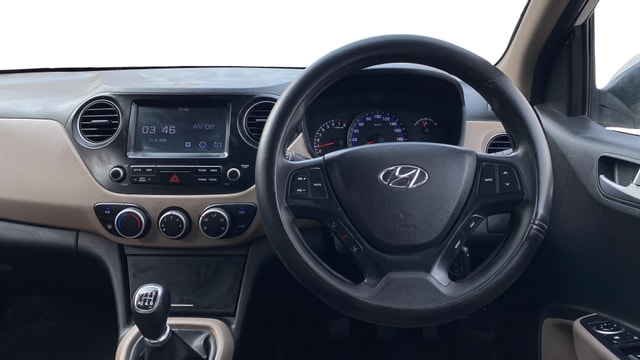 View Hyundai Xcent Image 20 Used Hyundai Xcent Image 20