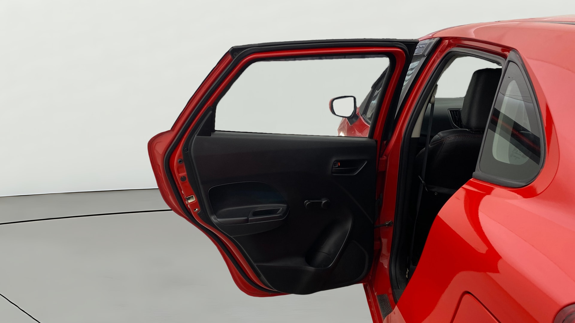 View 2018 Maruti Suzuki 1000 Base Variant Image 22 Used 2018 Maruti Suzuki 1000 Base Variant Image 22