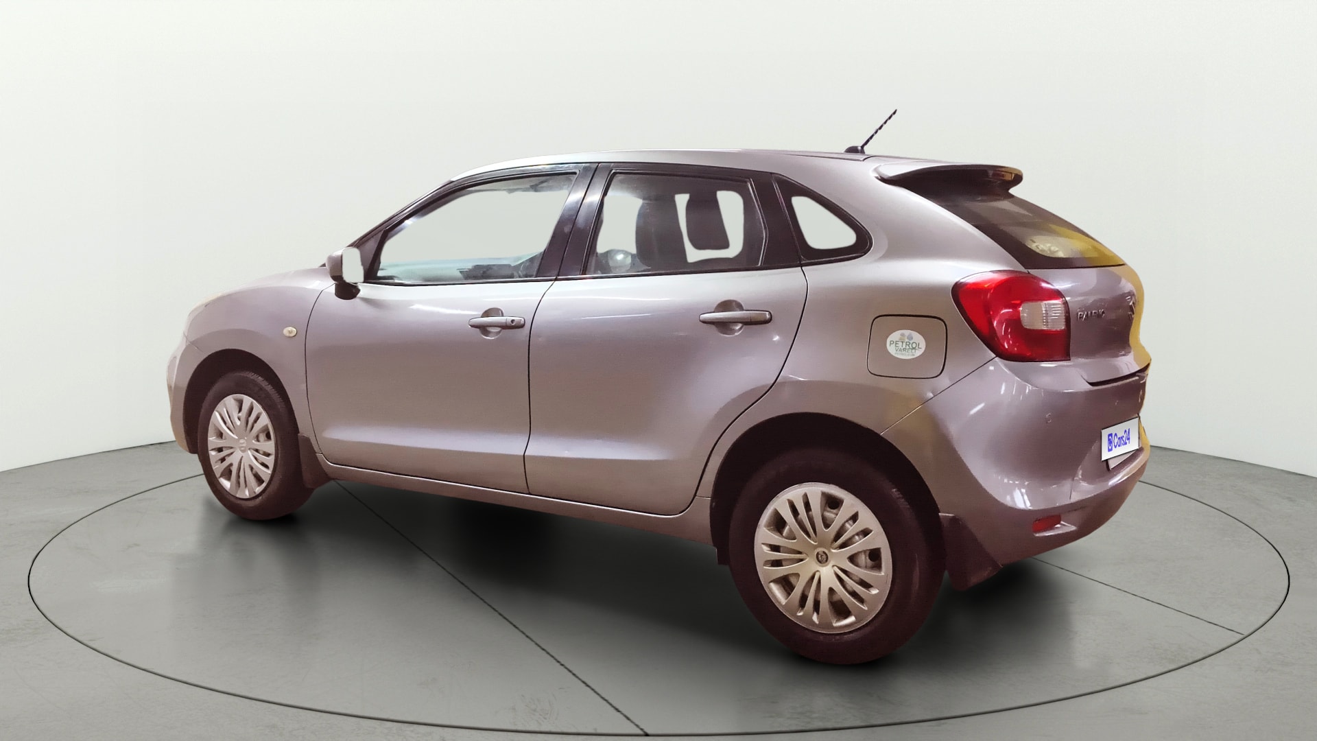 View 2020 Maruti Suzuki 1000 Base Variant Image 2 Used 2020 Maruti Suzuki 1000 Base Variant Image 2