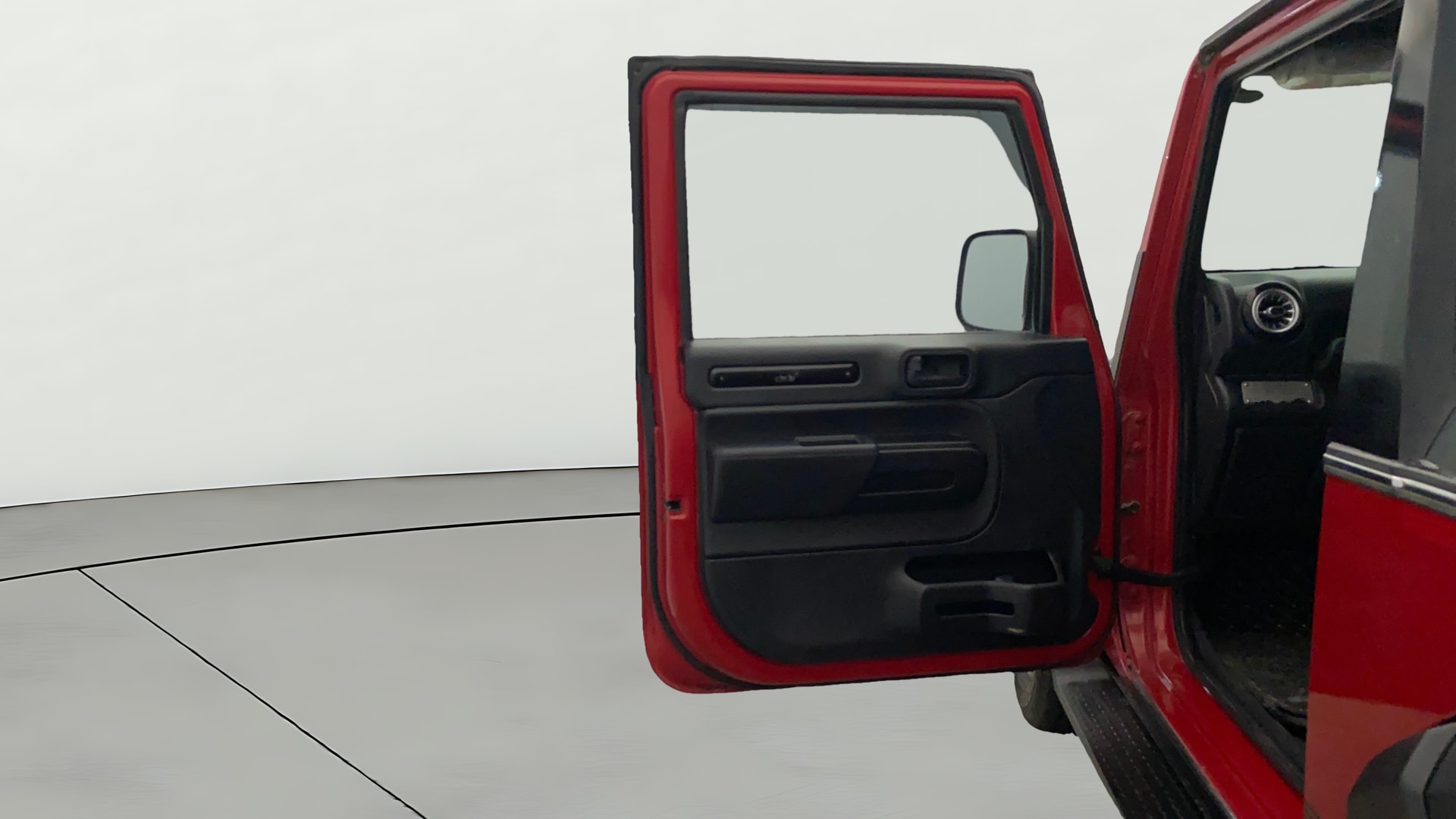 View 2021 Mahindra Thar AX Standard Manual Soft Top 6 Seater Image 15 Used 2021 Mahindra Thar AX Standard Manual Soft Top 6 Seater Image 15