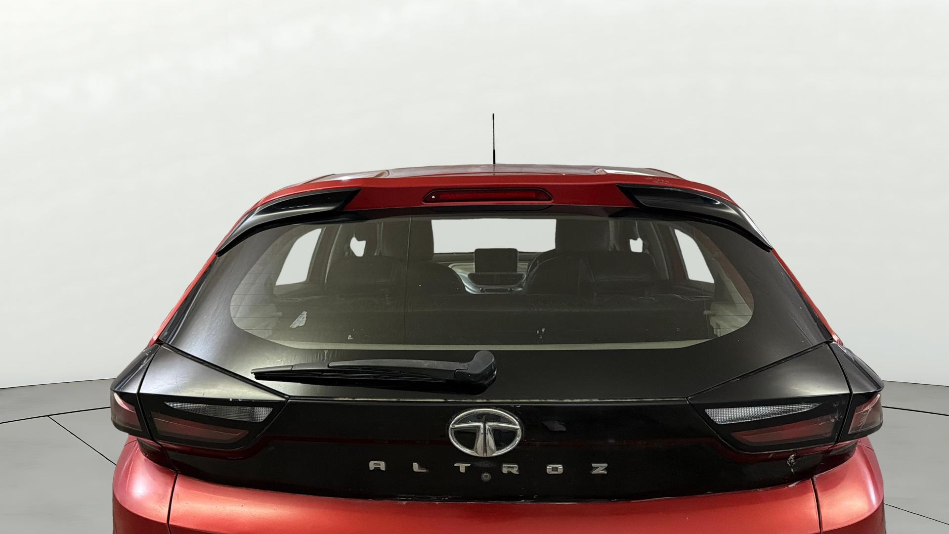 View 2020 Tata Altroz XZ Petrol Image 4 Used 2020 Tata Altroz XZ Petrol Image 4