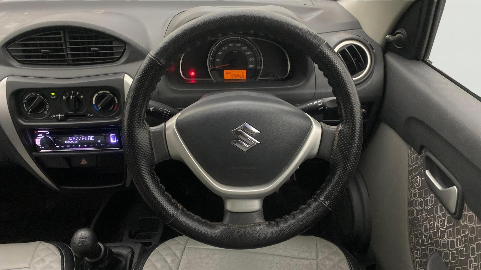 View 2017 Maruti Suzuki Alto 800 LX Image 20 Used 2017 Maruti Suzuki Alto 800 LX Image 20