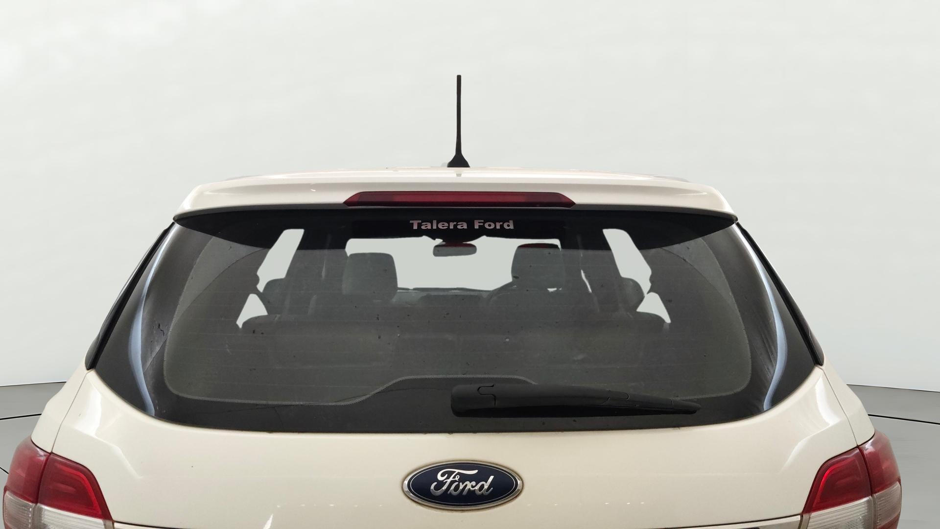 View 2017 Ford Endeavour 3.2L AWD AT Titanium Image 5 Used 2017 Ford Endeavour 3.2L AWD AT Titanium Image 5