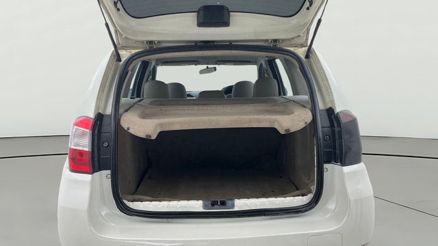 View Nissan Terrano Image 37 Used Nissan Terrano Image 37