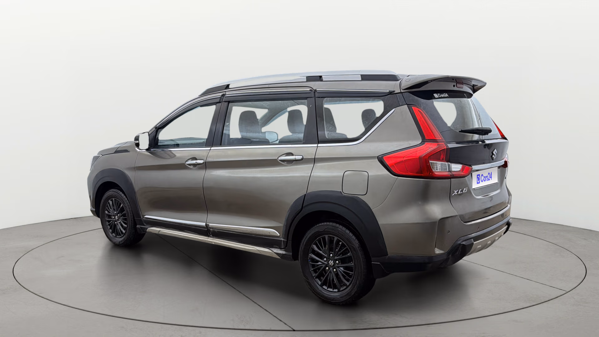 View 2021 Maruti Suzuki 1000 Base Variant Image 2 Used 2021 Maruti Suzuki 1000 Base Variant Image 2