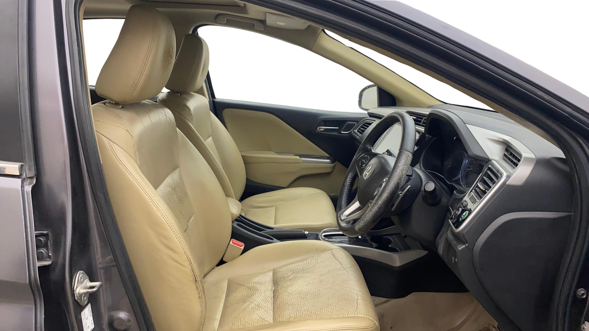 View 2017 Honda City ZX MT Diesel Anniversary Edition Image 28 Used 2017 Honda City ZX MT Diesel Anniversary Edition Image 28