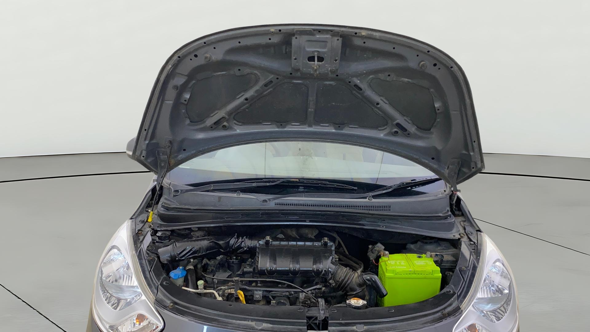 View 2013 Hyundai i10 1.2 Sportz MT Image 31 Used 2013 Hyundai i10 1.2 Sportz MT Image 31