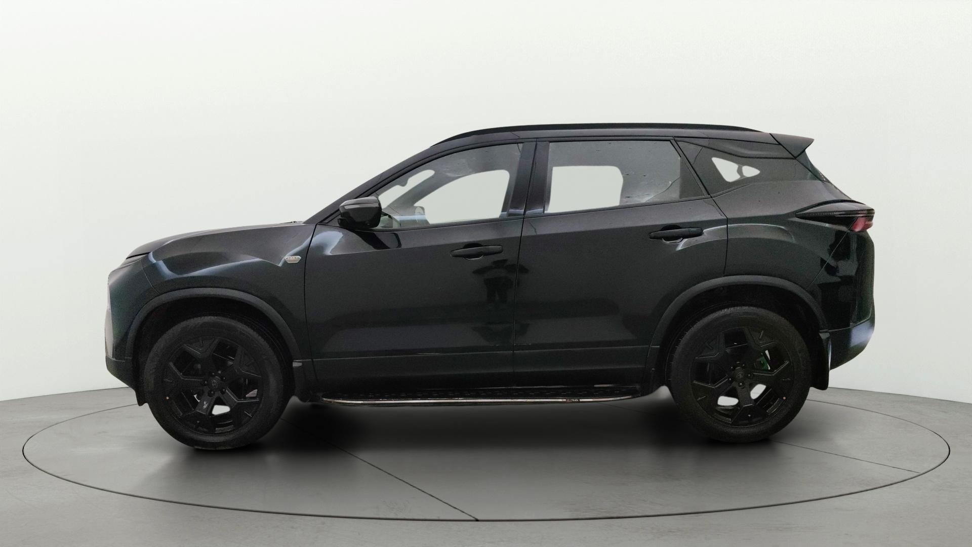 View 2024 Tata Harrier XE Image 6 Used 2024 Tata Harrier XE Image 6