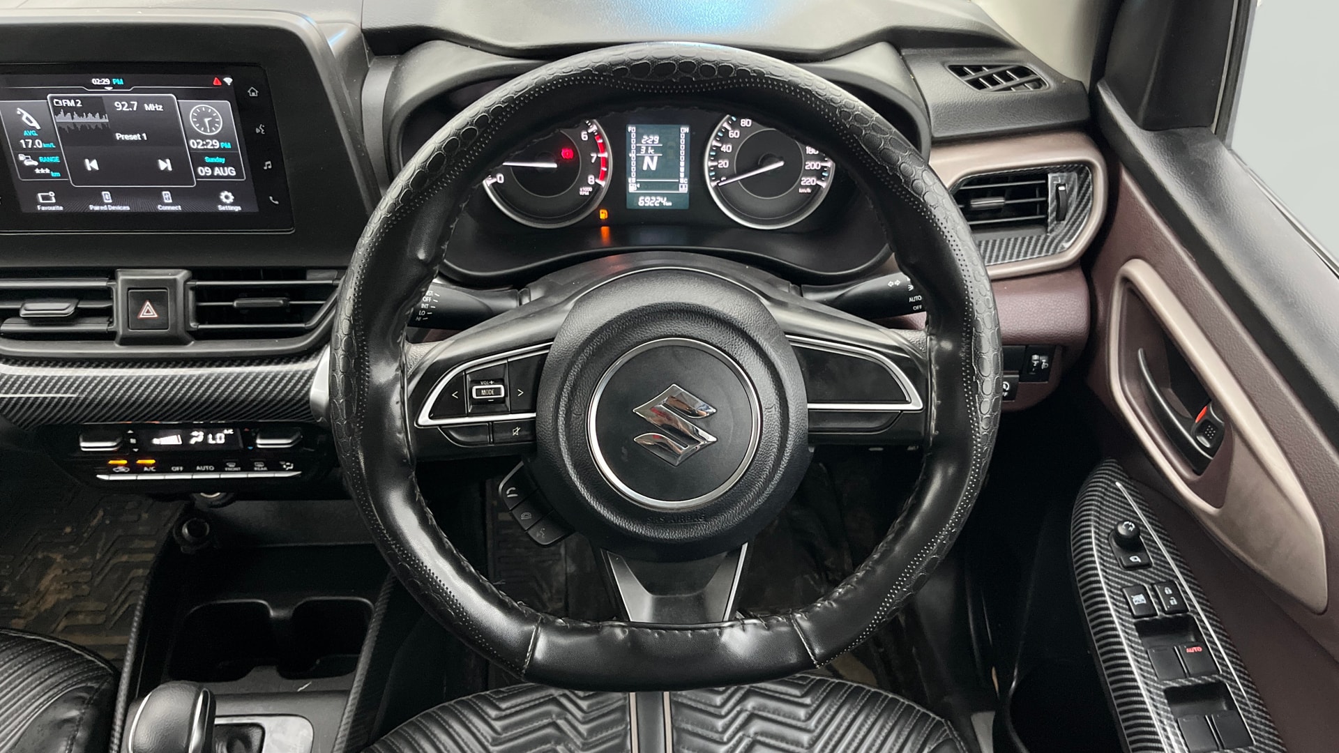 View 2023 Maruti Suzuki 1000 Base Variant Image 20 Used 2023 Maruti Suzuki 1000 Base Variant Image 20