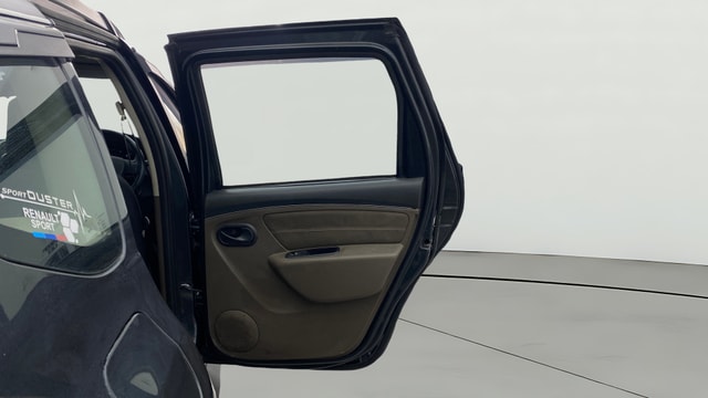 View Renault Duster Image 8 Used Renault Duster Image 8