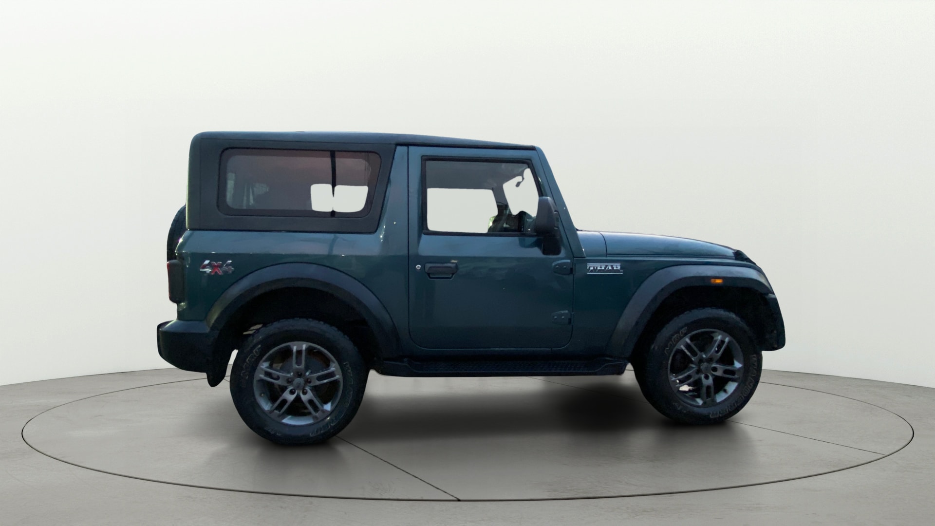 View 2022 Mahindra Thar AX Standard Manual Soft Top 6 Seater Image 7 Used 2022 Mahindra Thar AX Standard Manual Soft Top 6 Seater Image 7
