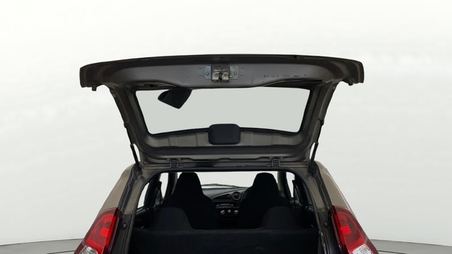 View Datsun Redi GO Image 16 Used Datsun Redi GO Image 16