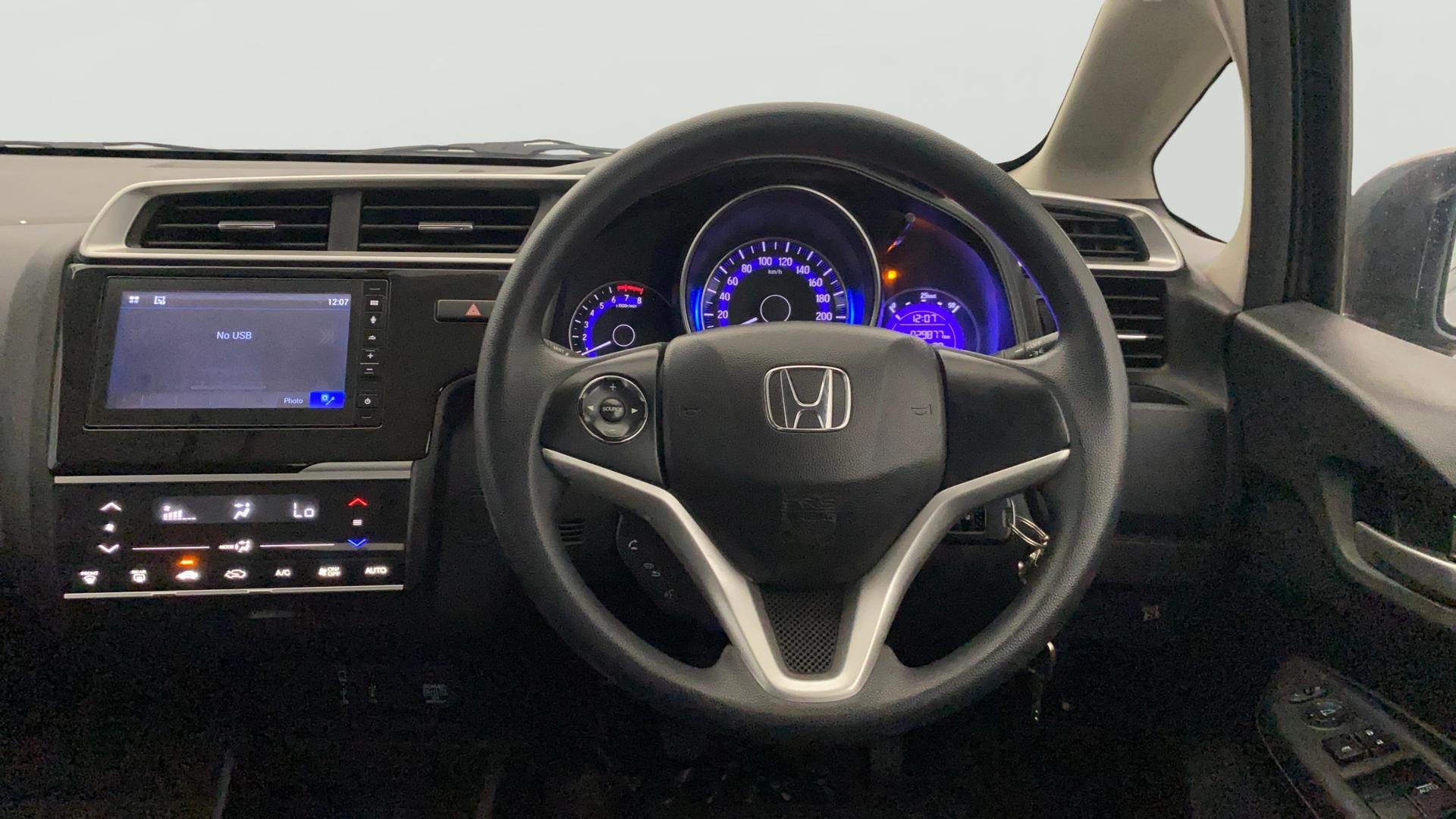 View 2021 Honda WR-V S MT Diesel Edge Edition Image 20 Used 2021 Honda WR-V S MT Diesel Edge Edition Image 20