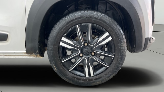 View Renault Kwid Image 40 Used Renault Kwid Image 40