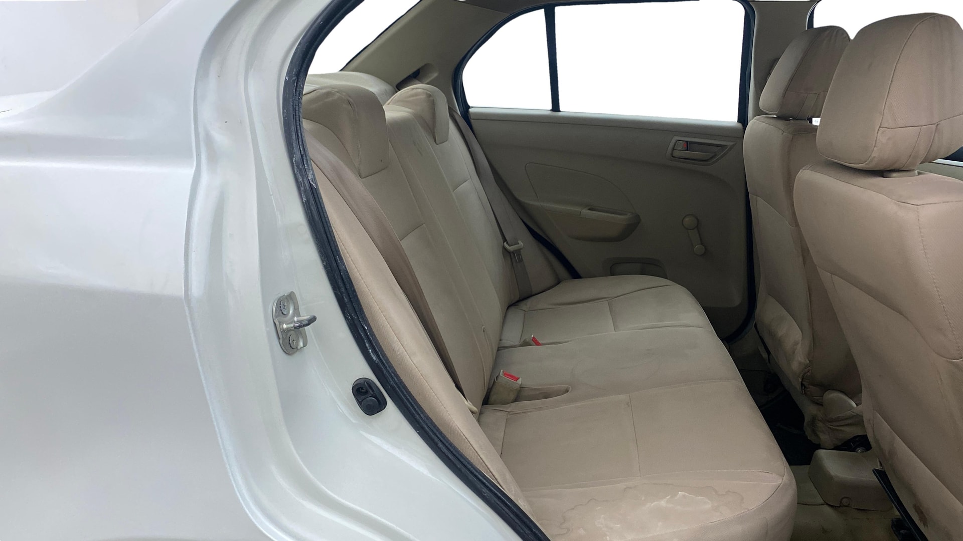 View 2020 Maruti Suzuki 1000 Base Variant Image 29 Used 2020 Maruti Suzuki 1000 Base Variant Image 29
