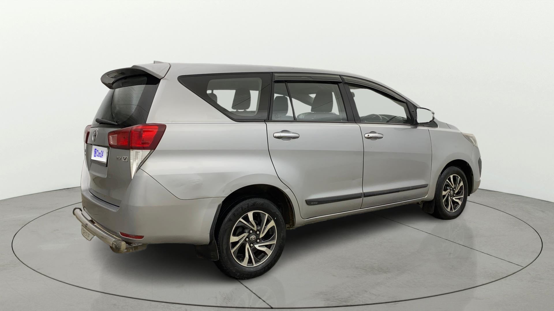 Used 2022 Toyota Innova Crysta Used 2022 Toyota Innova Crysta