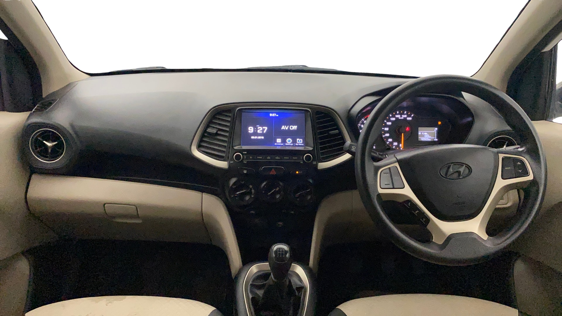 View 2019 Hyundai New Santro D-Lite Petrol Image 16 Used 2019 Hyundai New Santro D-Lite Petrol Image 16