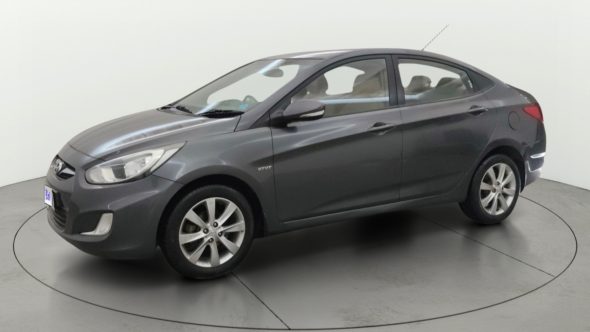 View 2013 Hyundai Fluidic Verna 1.6 VTVT SX Image 35 Used 2013 Hyundai Fluidic Verna 1.6 VTVT SX Image 35