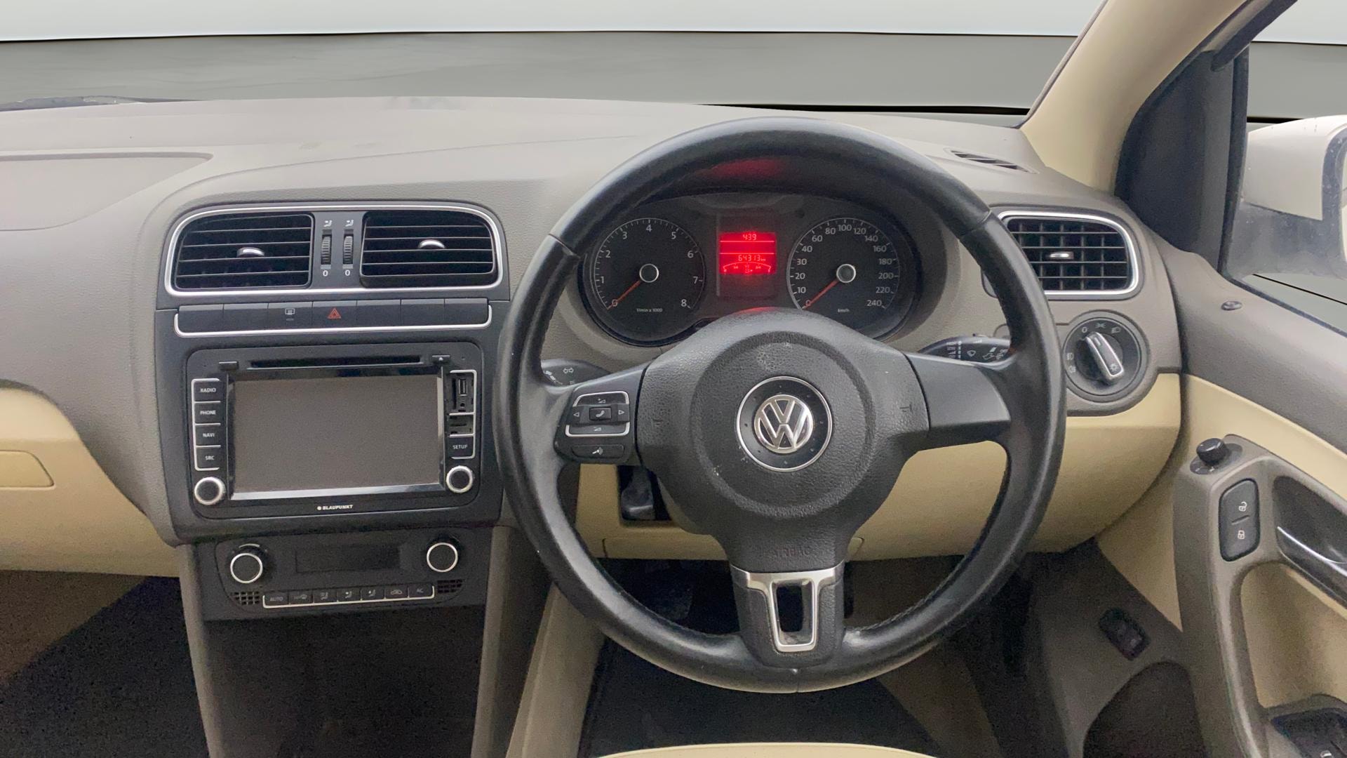 View 2014 Volkswagen Vento 1.2 L TSI Comfortline Petrol AT Image 12 Used 2014 Volkswagen Vento 1.2 L TSI Comfortline Petrol AT Image 12