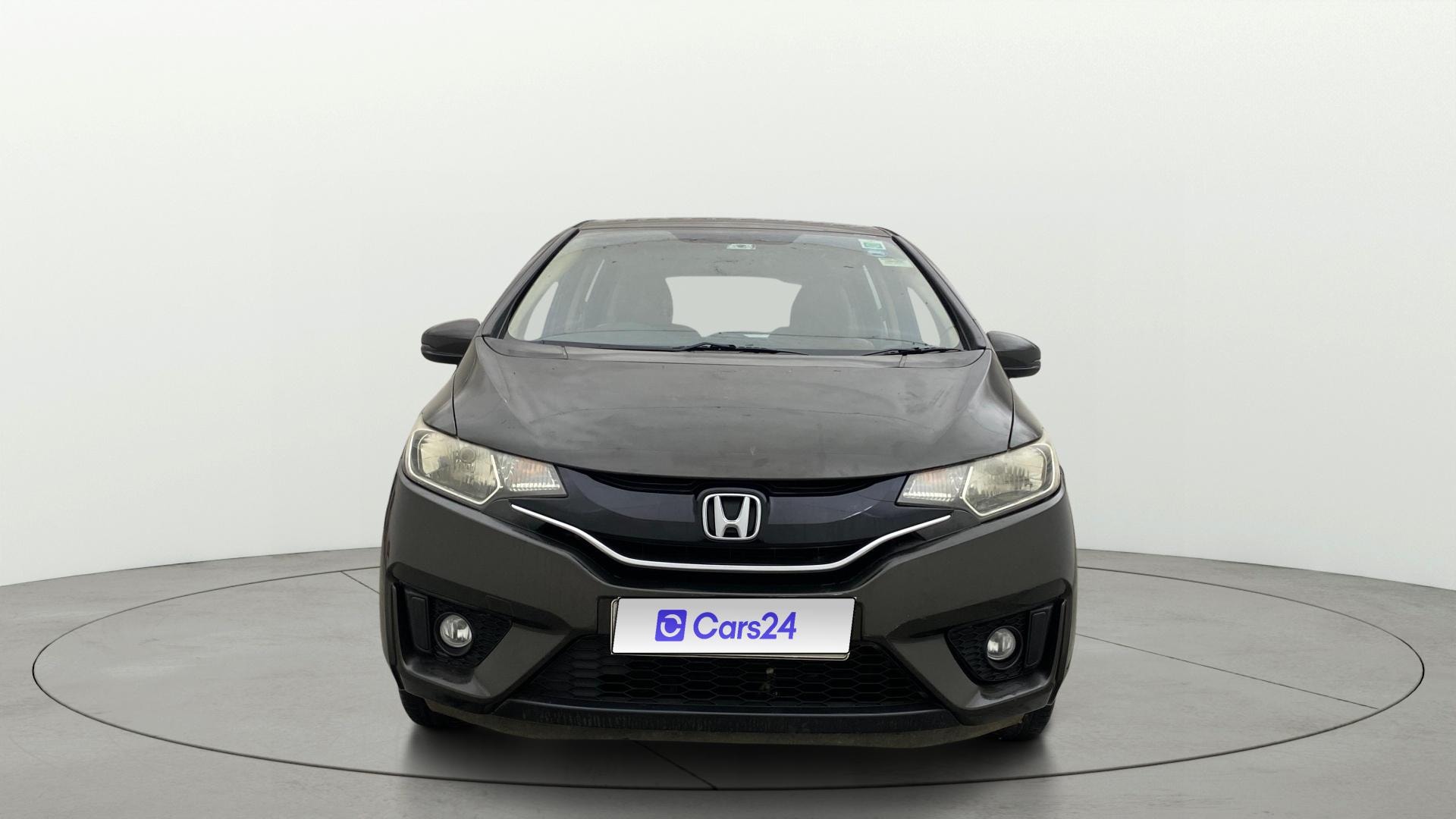 View 2016 Honda Jazz E MT Diesel Image 1 Used 2016 Honda Jazz E MT Diesel Image 1