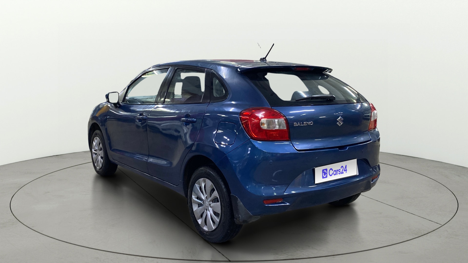 View 2016 Maruti Suzuki 1000 Base Variant Image 2 Used 2016 Maruti Suzuki 1000 Base Variant Image 2