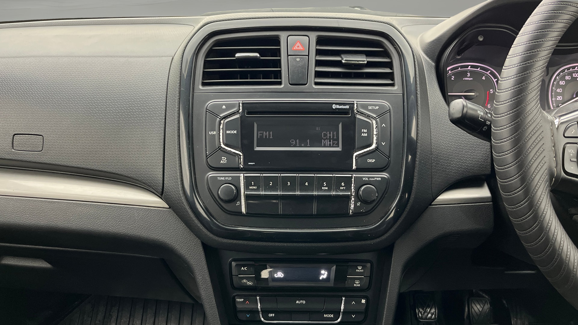 View 2019 Maruti Suzuki 1000 Base Variant Image 17 Used 2019 Maruti Suzuki 1000 Base Variant Image 17