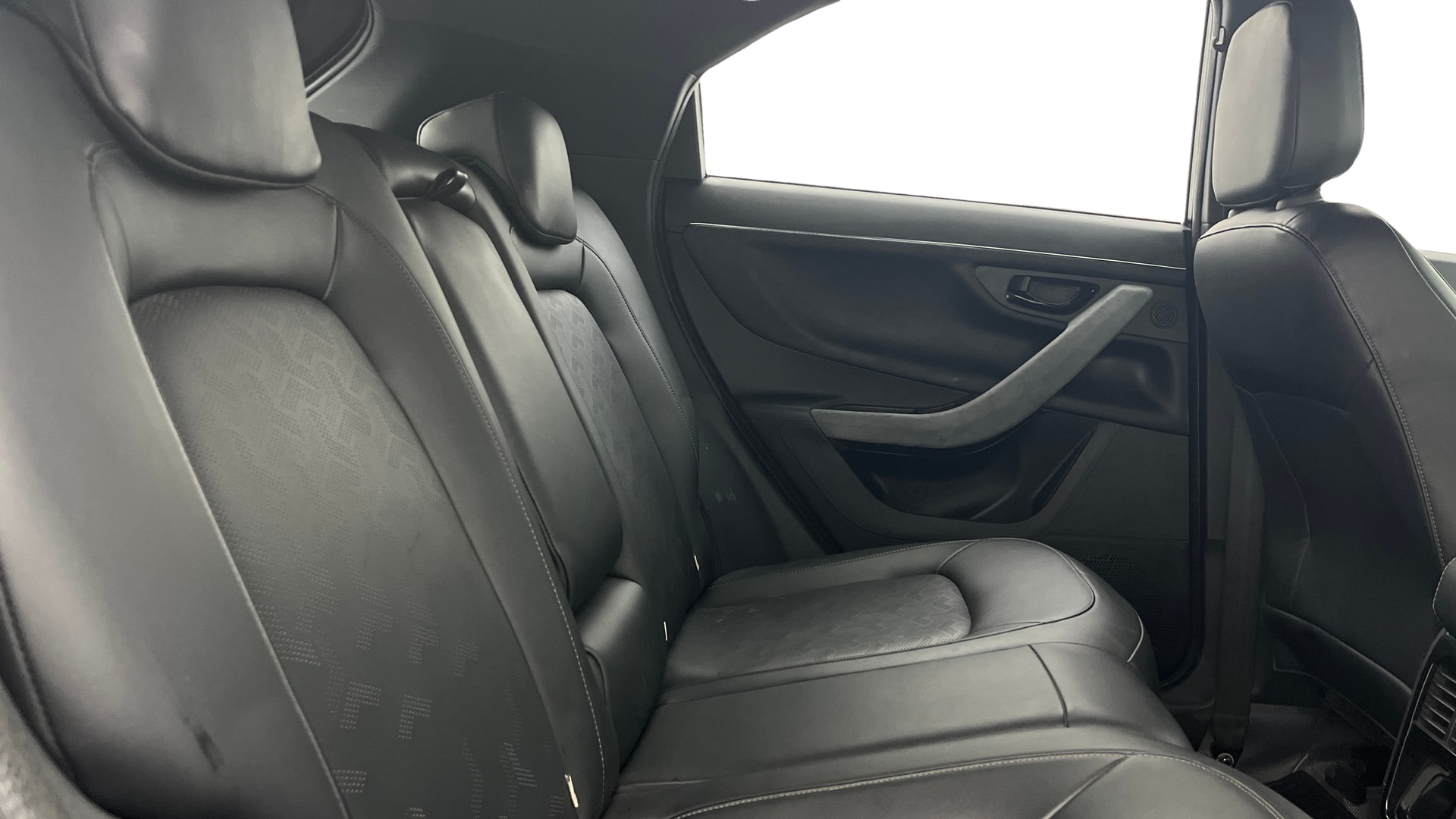 View 2021 Tata Nexon Revotron XE Image 37 Used 2021 Tata Nexon Revotron XE Image 37