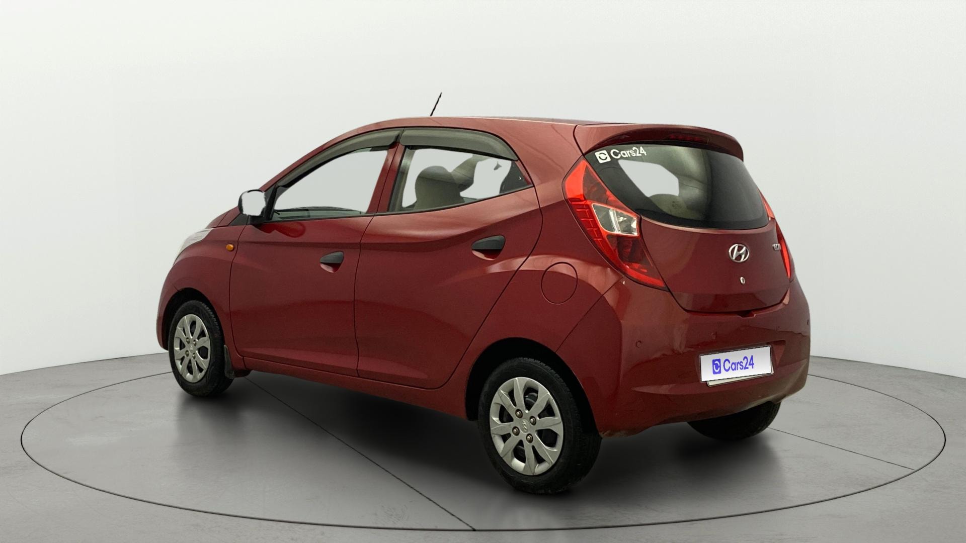 View 2019 Hyundai EON Magna Plus Image 2 Used 2019 Hyundai EON Magna Plus Image 2